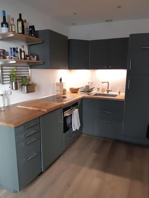 Paris: Appartement Batignolles Esterno foto